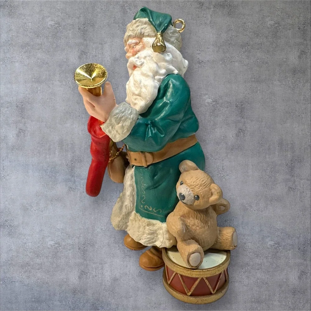 Hallmark Keepsake Merry Olde Santa Ornaments 1992 & 1993 w/ Boxes Lot of 2‎